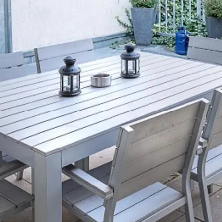 H&h Im Herzen Der Stadt In Der Lange Strasse Geraeumig Ruhig Mit Kueche Und Esstisch شقة *