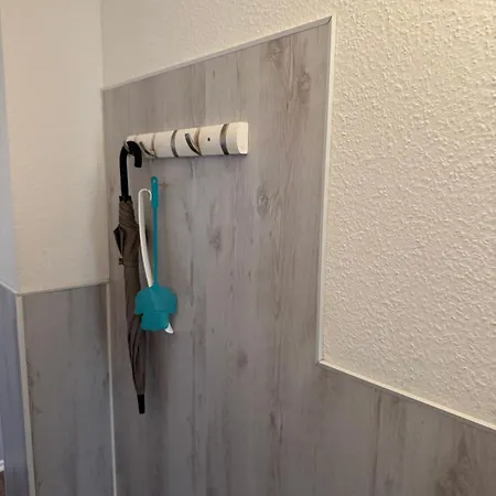 شقة H&h Im Herzen Der Stadt In Der Lange Strasse Geraeumig Ruhig Mit Kueche Und Esstisch